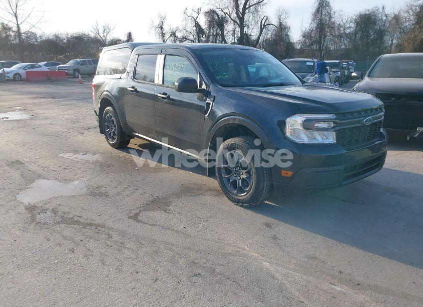 2023 Ford Maverick XLT (VIN 3FTTW8F90PRA31419) main photo
