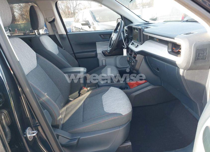 Photo 5 of 2023 Ford Maverick XLT (VIN 3FTTW8F90PRA31419)