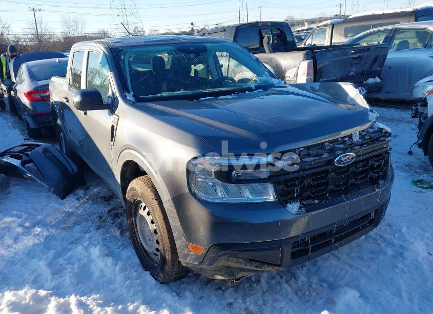 2023 Ford Maverick XL (VIN 3FTTW8F93PRA37909) main photo