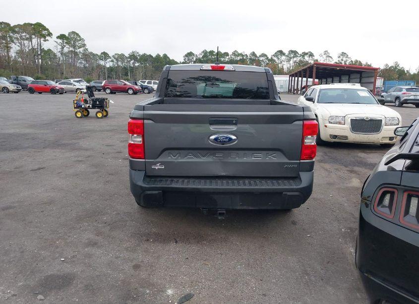 Photo 16 of 2022 Ford Maverick XLT (VIN 3FTTW8F94NRA83181)
