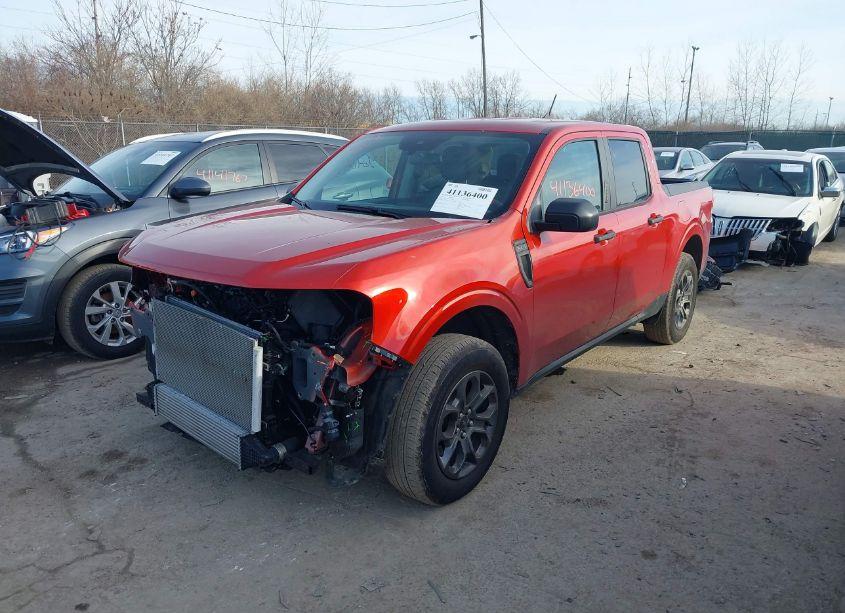 Photo 2 of 2023 Ford Maverick XLT (VIN 3FTTW8F94PRA39281)