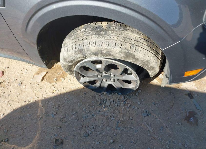 Photo 19 of 2023 Ford Maverick XLT (VIN 3FTTW8F94PRA57599)