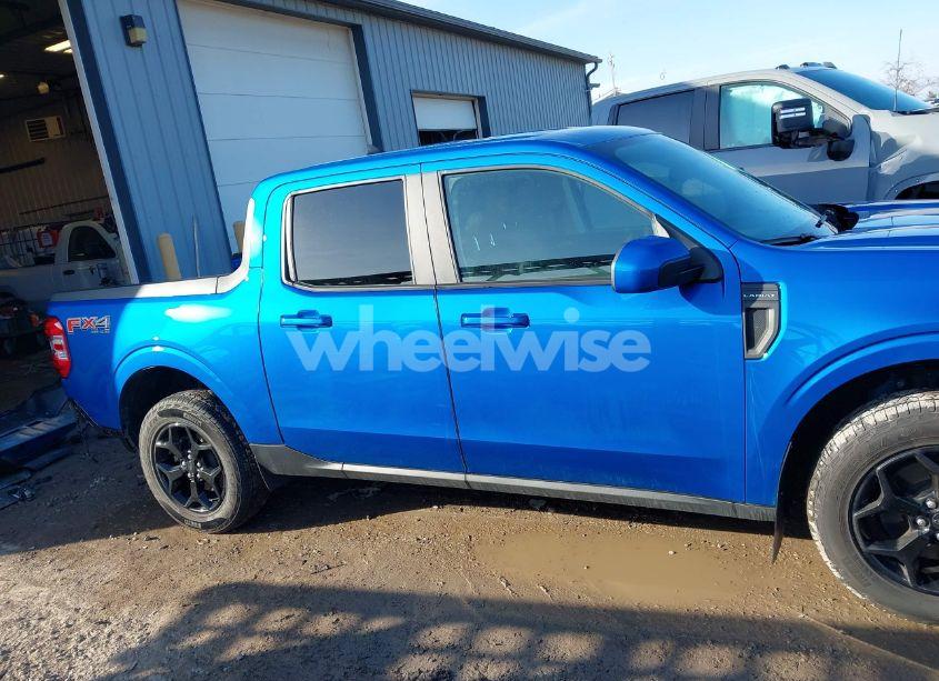 Photo 14 of 2022 Ford Maverick LARIAT (VIN 3FTTW8F95NRA61710)