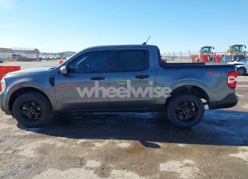 Photo 15 of 2023 Ford Maverick XLT (VIN 3FTTW8F95PRA08573)
