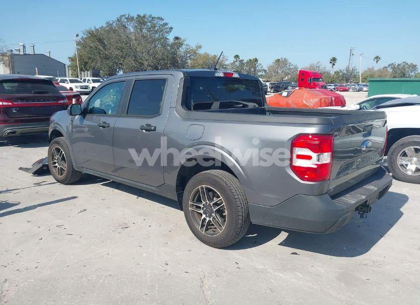 Photo 3 of 2022 Ford Maverick XL (VIN 3FTTW8F96NRA13343)