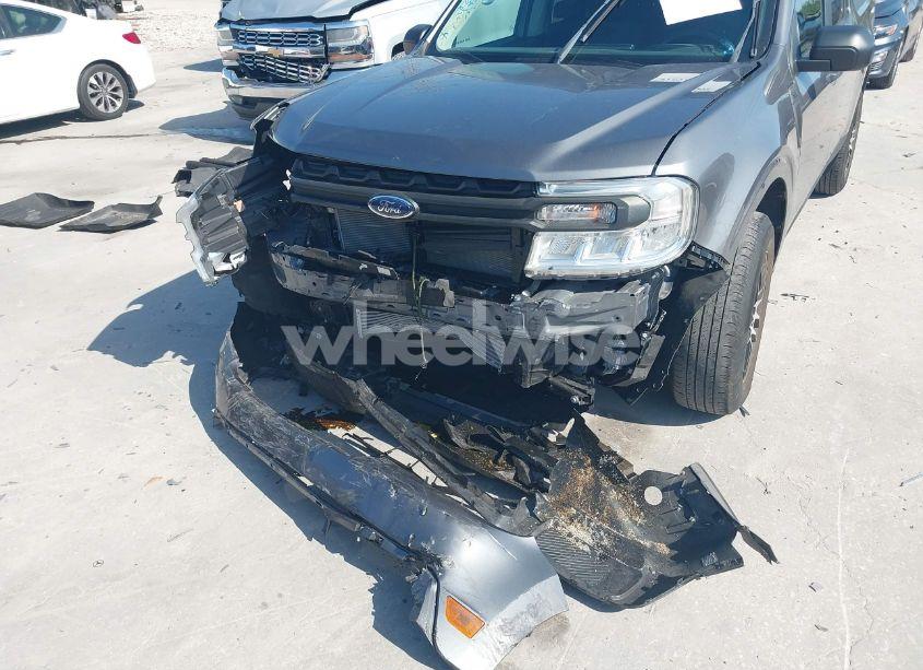 Photo 6 of 2022 Ford Maverick XL (VIN 3FTTW8F96NRA13343)