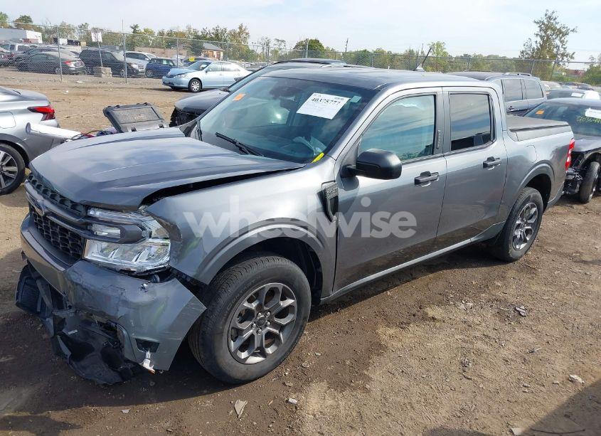 Photo 2 of 2022 Ford Maverick XLT (VIN 3FTTW8F96NRA76443)