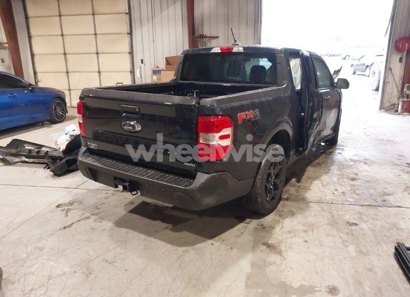 Photo 4 of 2022 Ford Maverick XLT (VIN 3FTTW8F96NRB01549)