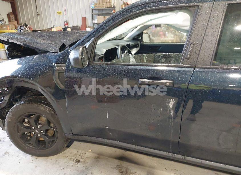 Photo 6 of 2022 Ford Maverick XLT (VIN 3FTTW8F96NRB01549)