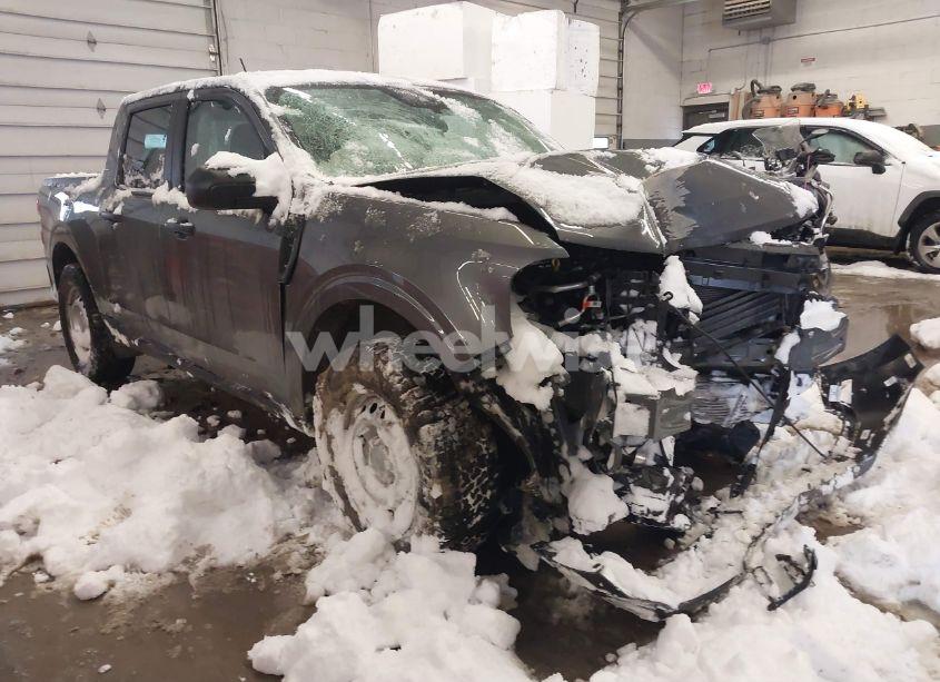 2022 Ford Maverick XL (VIN 3FTTW8F98NRA93809) main photo