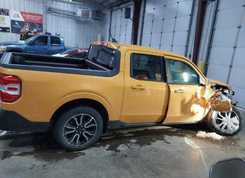 Photo 13 of 2023 Ford Maverick LARIAT (VIN 3FTTW8F99PRA43813)