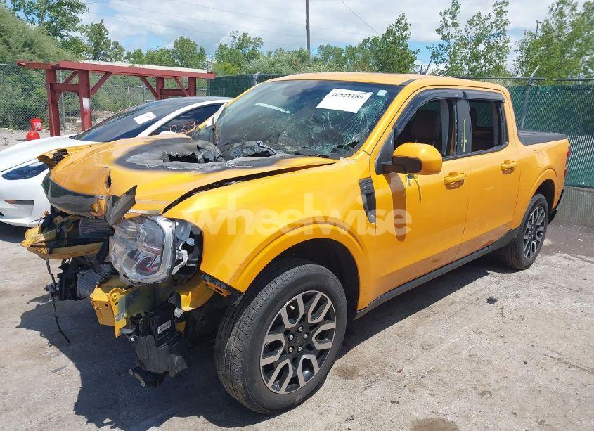 Photo 2 of 2023 Ford Maverick LARIAT (VIN 3FTTW8F99PRA44864)