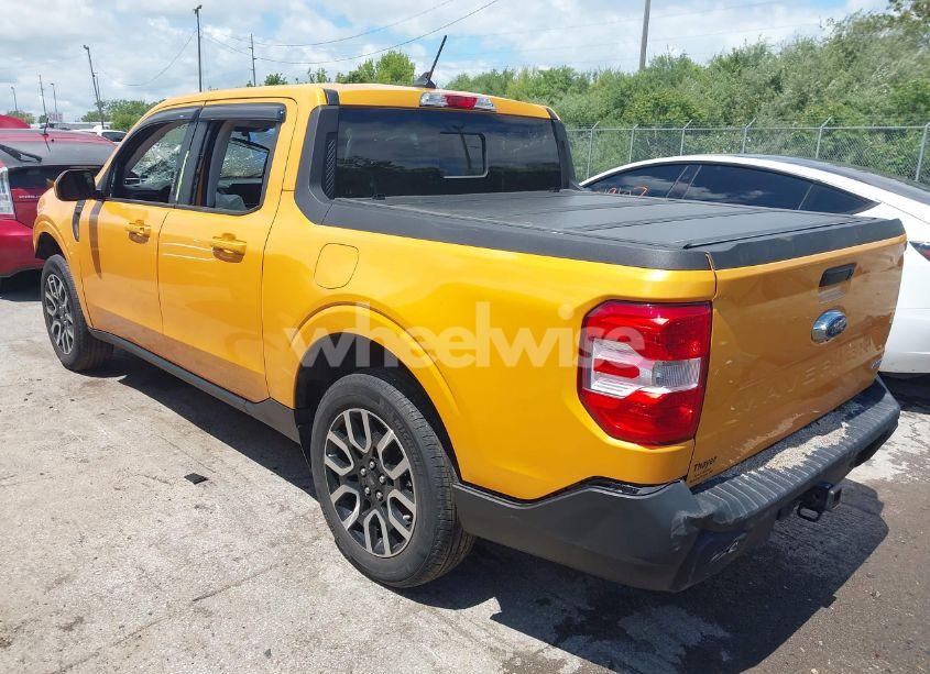 Photo 3 of 2023 Ford Maverick LARIAT (VIN 3FTTW8F99PRA44864)