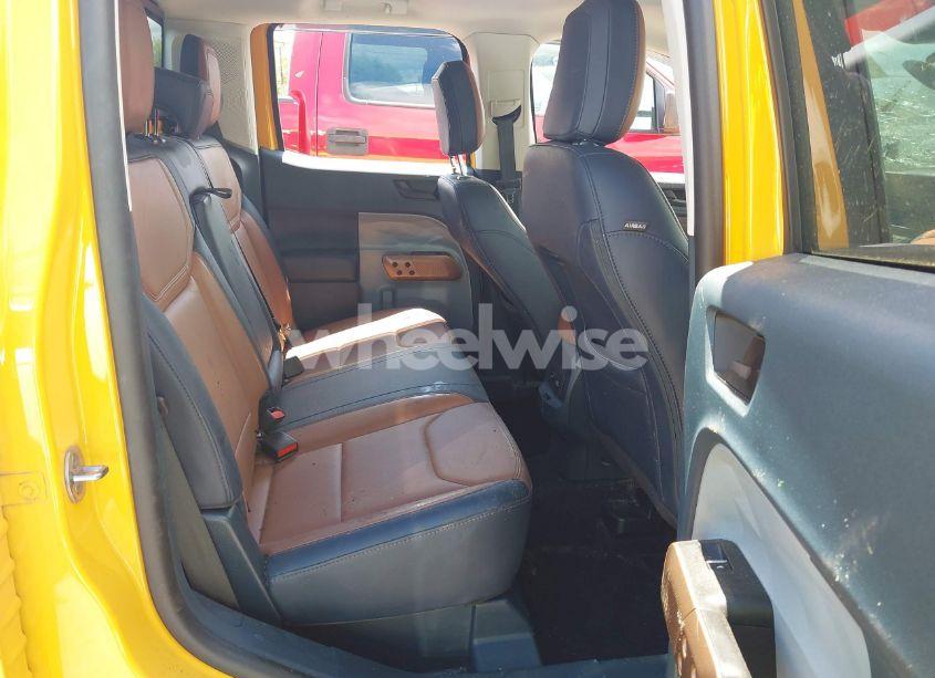 Photo 8 of 2023 Ford Maverick LARIAT (VIN 3FTTW8F99PRA44864)