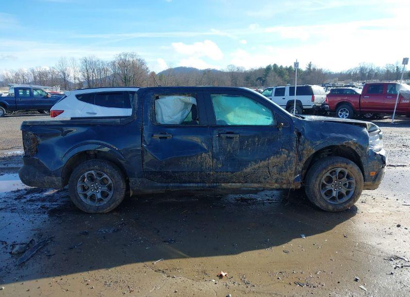 Photo 12 of 2022 Ford Maverick XLT (VIN 3FTTW8F9XNRA15080)