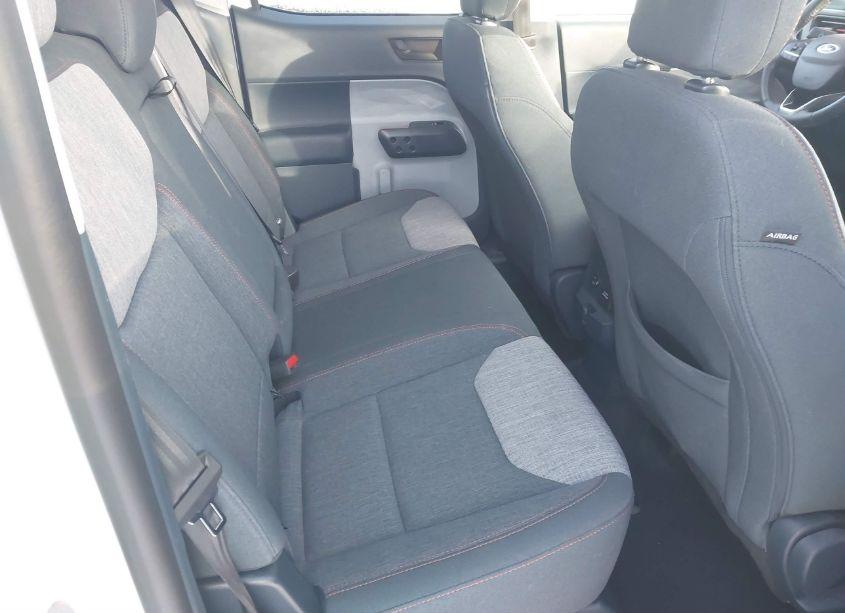 Photo 8 of 2022 Ford Maverick XLT (VIN 3FTTW8F9XNRA20876)