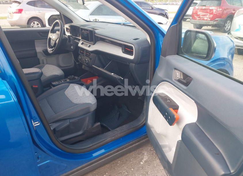 Photo 5 of 2022 Ford Maverick XLT (VIN 3FTTW8F9XNRA63114)