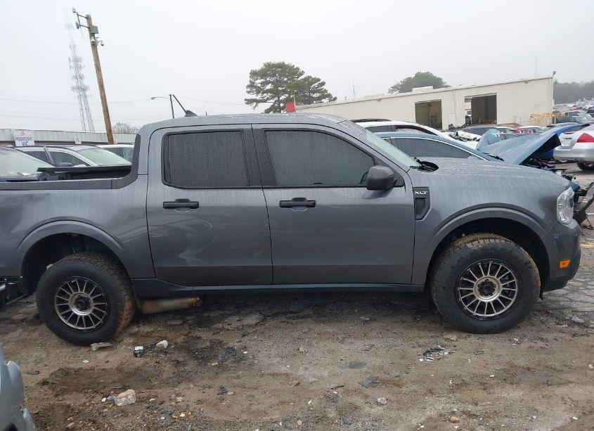 Photo 13 of 2022 Ford Maverick XLT (VIN 3FTTW8F9XNRA71696)