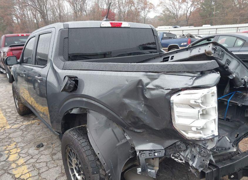 Photo 3 of 2022 Ford Maverick XLT (VIN 3FTTW8F9XNRA71696)