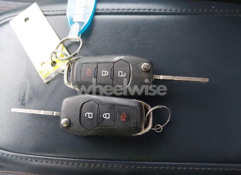 Photo 11 of 2022 Ford Maverick XLT (VIN 3FTTW8F9XNRB15339)