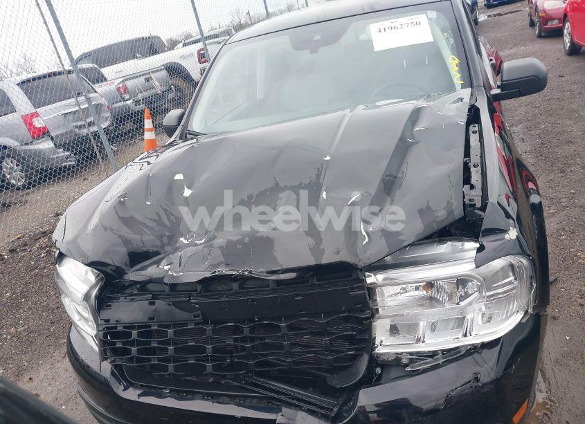 Photo 13 of 2023 Ford Maverick XLT (VIN 3FTTW8F9XPRA96570)