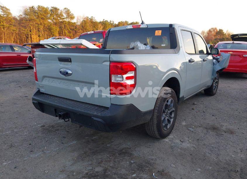 Photo 4 of 2024 Ford Maverick XLT (VIN 3FTTW8H30RRB35422)
