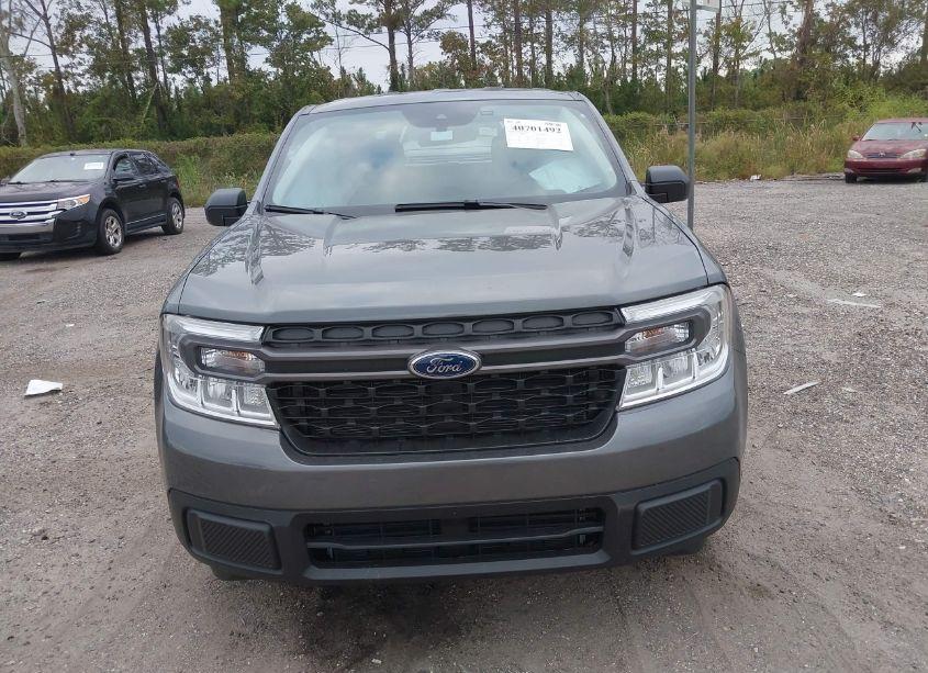 Photo 12 of 2024 Ford Maverick XLT (VIN 3FTTW8H32RRB10859)