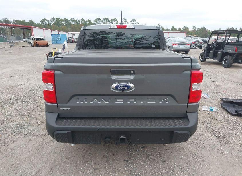 Photo 16 of 2024 Ford Maverick XLT (VIN 3FTTW8H32RRB10859)