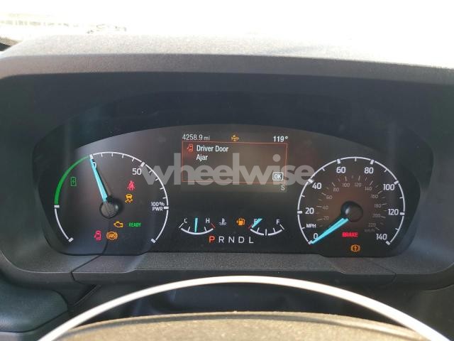 Photo 10 of 2024 FORD MAVERICK XLT (VIN 3FTTW8H35RRA42685)