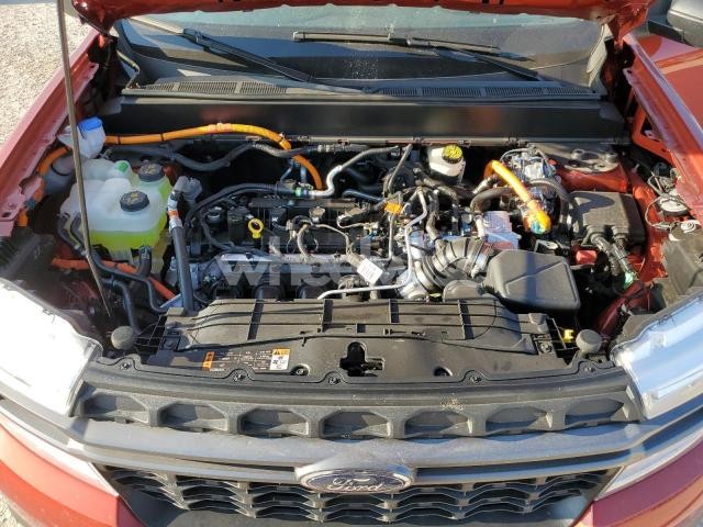 Photo 4 of 2024 FORD MAVERICK XLT (VIN 3FTTW8H35RRA42685)