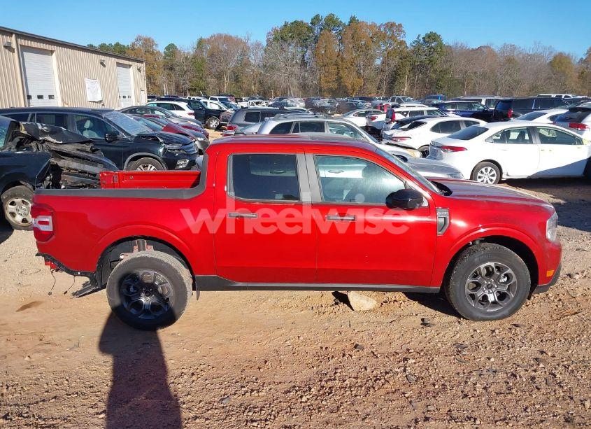 Photo 13 of 2024 Ford Maverick XLT (VIN 3FTTW8H36RRA25510)