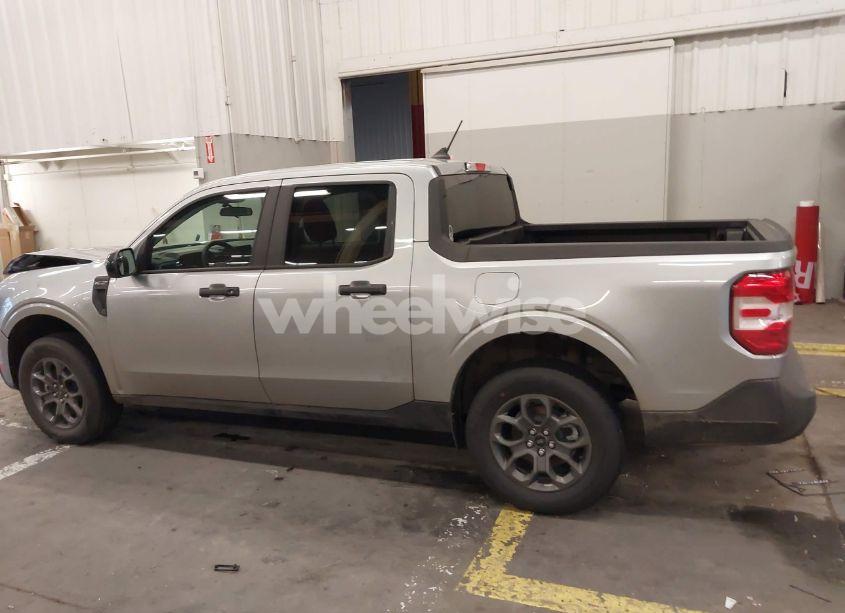 Photo 14 of 2024 Ford Maverick XLT (VIN 3FTTW8H38RRA21085)