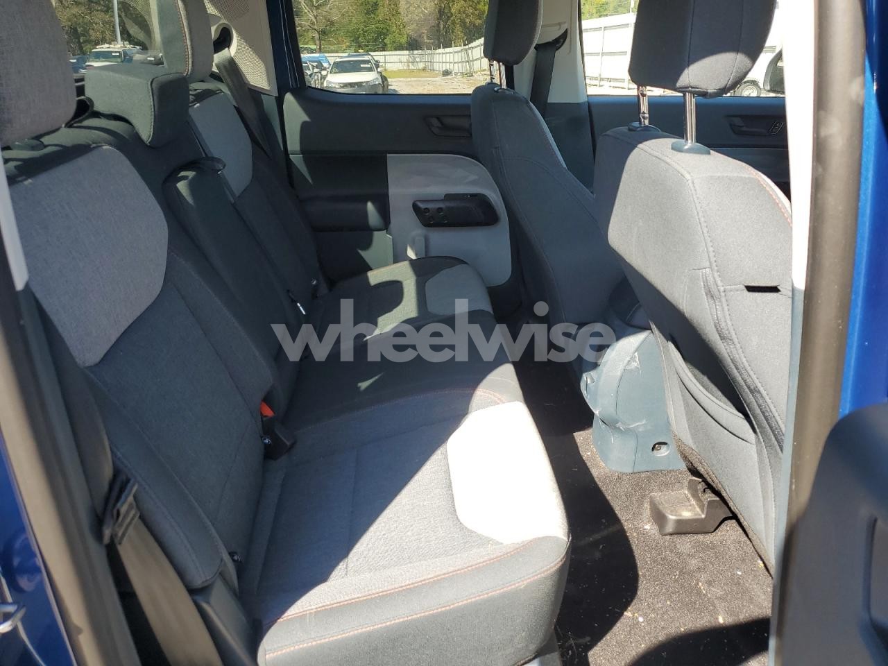 Photo 10 of 2024 FORD MAVERICK XLT (VIN 3FTTW8H38RRA50229)