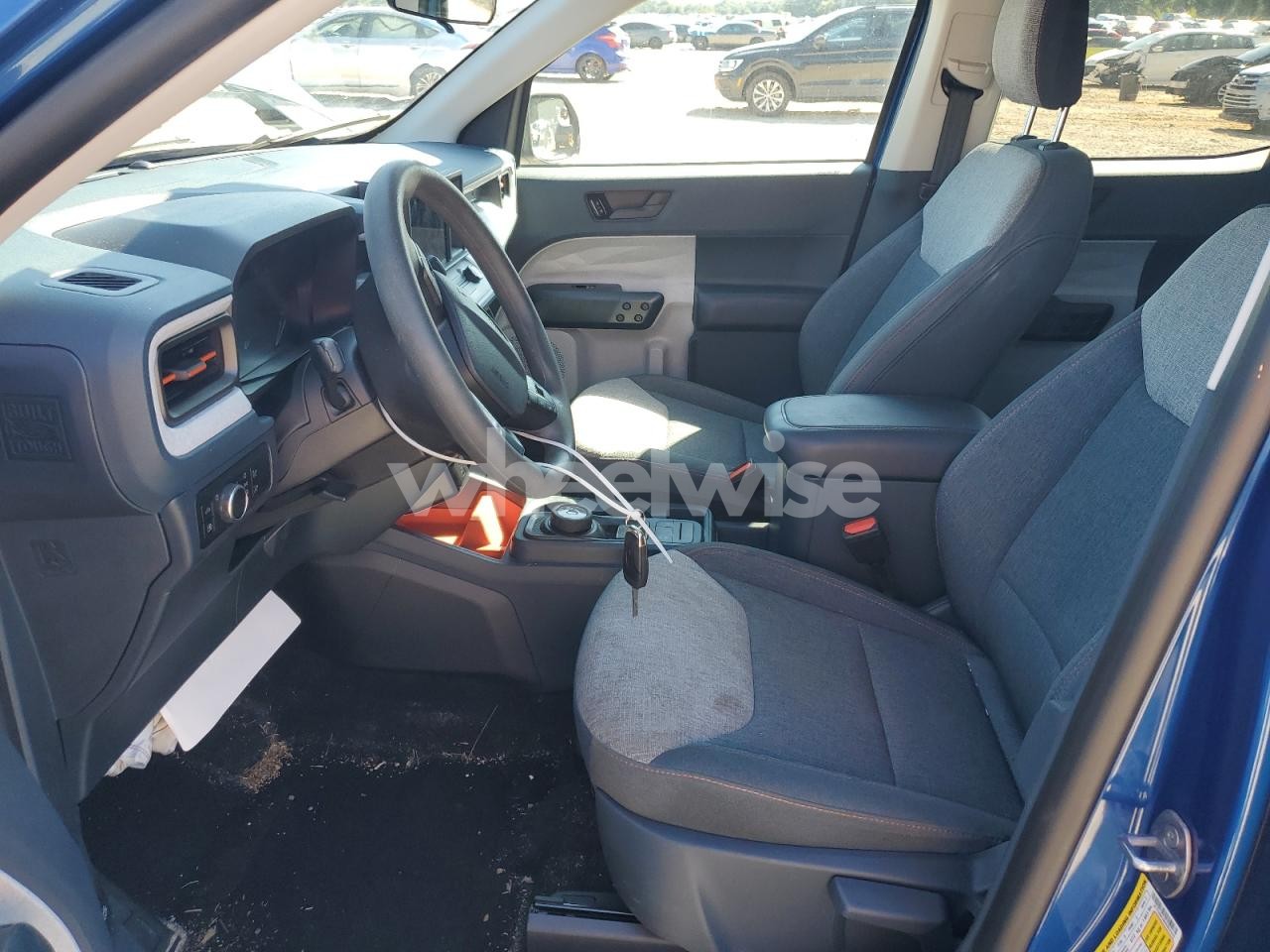 Photo 7 of 2024 FORD MAVERICK XLT (VIN 3FTTW8H38RRA50229)