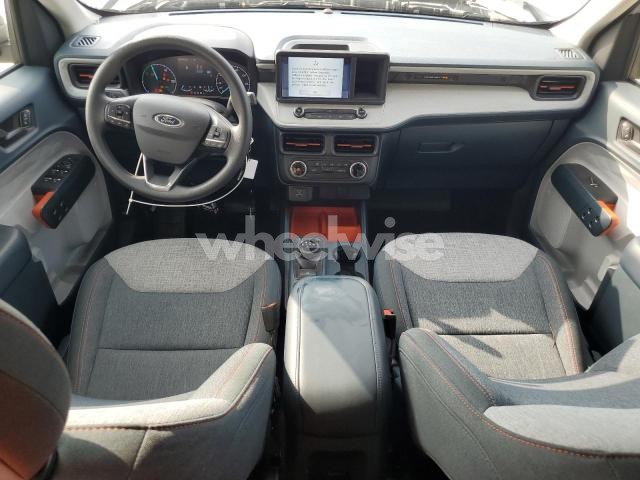 Photo 3 of 2024 FORD MAVERICK XLT (VIN 3FTTW8H39RRA90836)