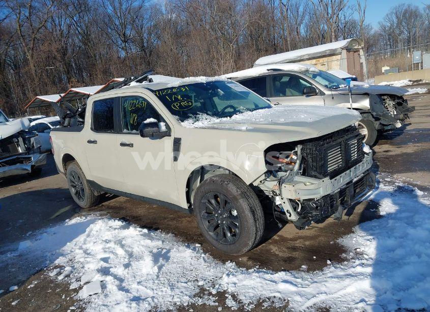 2024 Ford Maverick XLT (VIN 3FTTW8H39RRB00507) main photo