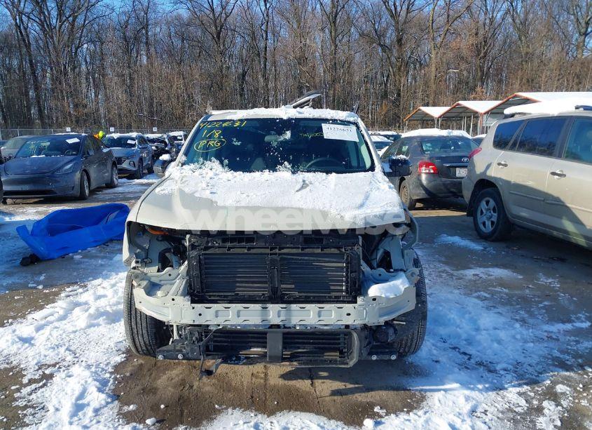 Photo 13 of 2024 Ford Maverick XLT (VIN 3FTTW8H39RRB00507)