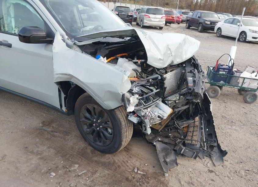 Photo 18 of 2024 Ford Maverick XLT (VIN 3FTTW8H3XRRA31973)