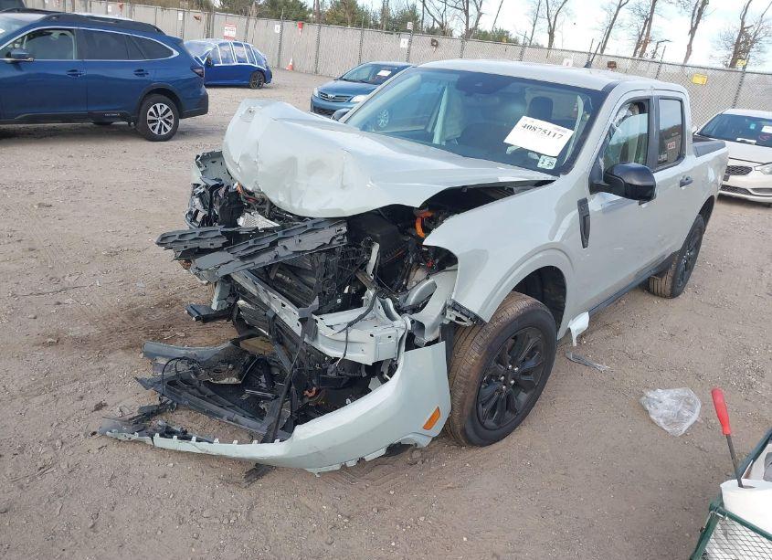 Photo 2 of 2024 Ford Maverick XLT (VIN 3FTTW8H3XRRA31973)