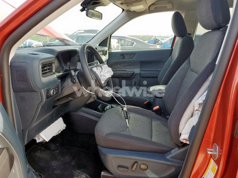 Photo 13 of 2024 FORD MAVERICK XLT (VIN 3FTTW8H96RRB16202)