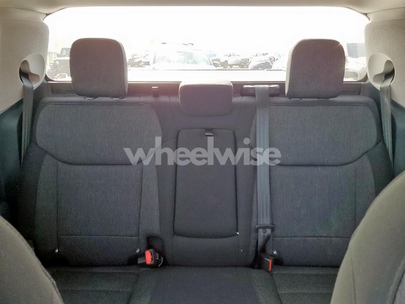 Photo 2 of 2024 FORD MAVERICK XLT (VIN 3FTTW8H96RRB16202)