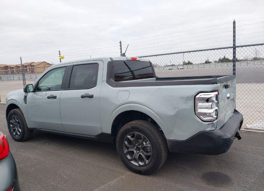 Photo 14 of 2024 Ford Maverick XLT (VIN 3FTTW8H96RRB41178)