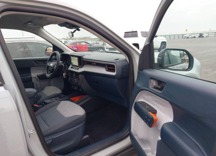 Photo 5 of 2024 Ford Maverick XLT (VIN 3FTTW8H96RRB41178)