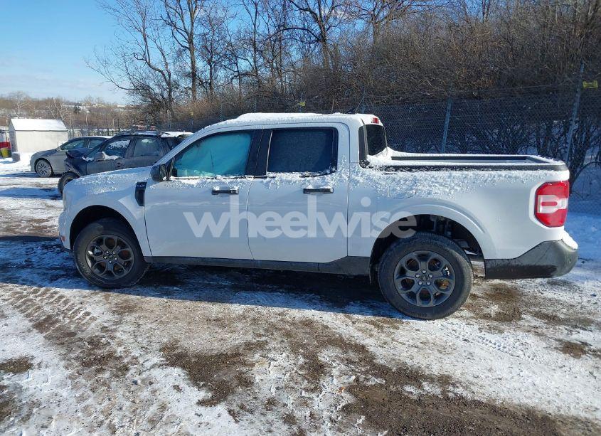 Photo 15 of 2024 Ford Maverick XLT (VIN 3FTTW8H98RRB37598)