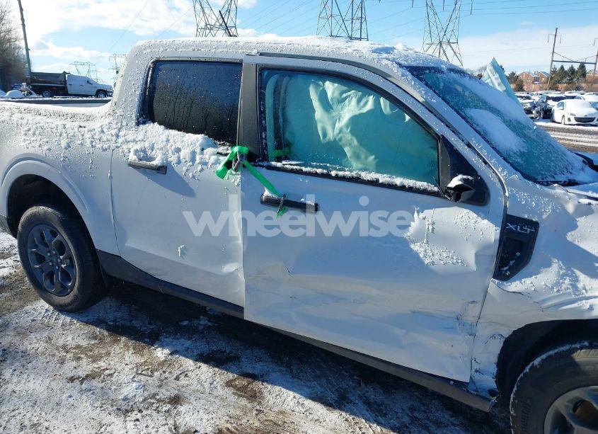 Photo 6 of 2024 Ford Maverick XLT (VIN 3FTTW8H98RRB37598)