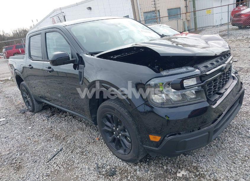 2024 Ford Maverick XLT (VIN 3FTTW8H99RRA60062) main photo