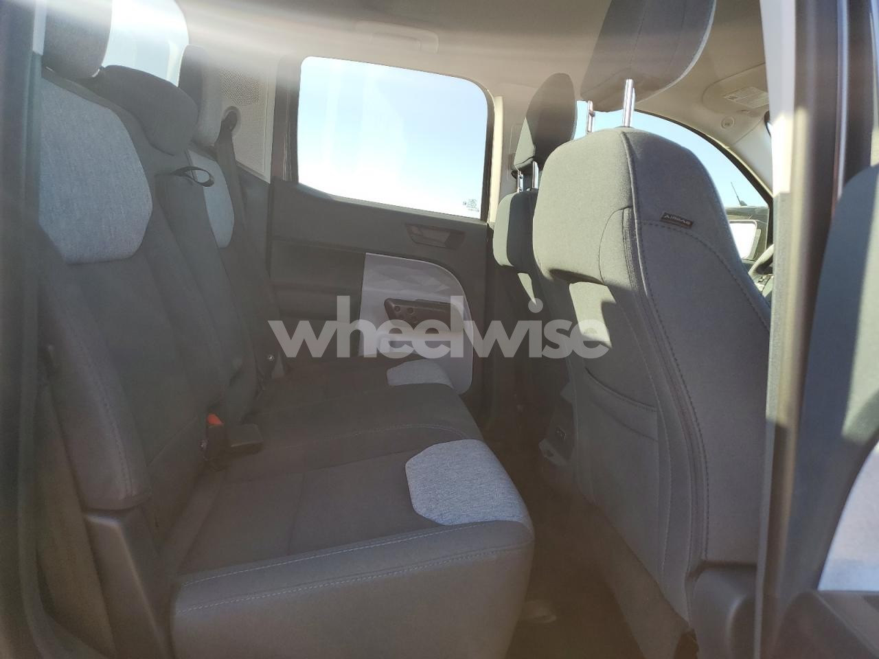 Photo 10 of 2025 FORD MAVERICK XLT (VIN 3FTTW8J39SRA48151)