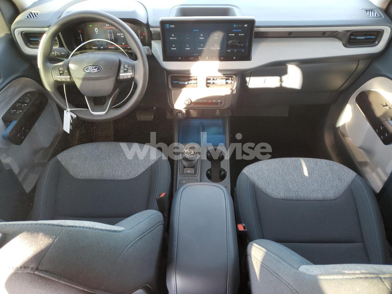 Photo 8 of 2025 FORD MAVERICK XLT (VIN 3FTTW8J39SRA48151)