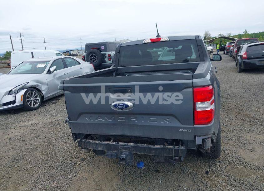 Photo 17 of 2024 Ford Maverick XLT (VIN 3FTTW8J92RRA72046)