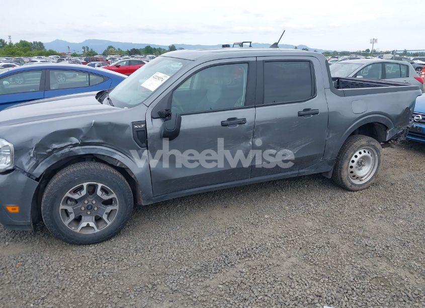 Photo 6 of 2024 Ford Maverick XLT (VIN 3FTTW8J92RRA72046)